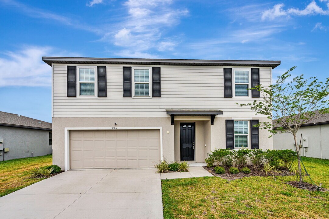 3505 Bonsilva St in Plant City, FL - Building Photo