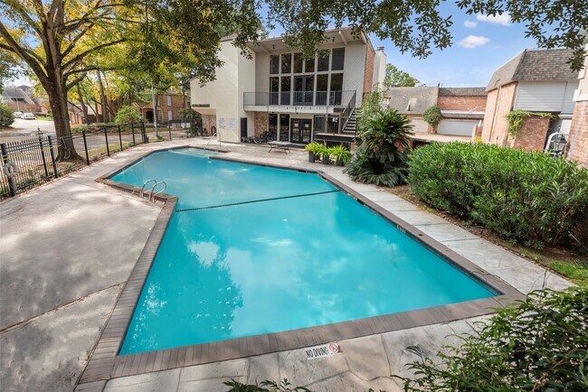 property at 15171 Kimberley Ct