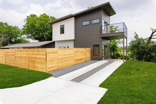 8507 Hathaway Dr in Austin, TX - Building Photo