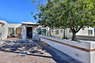 102 E Hatcher Rd in Phoenix, AZ - Building Photo
