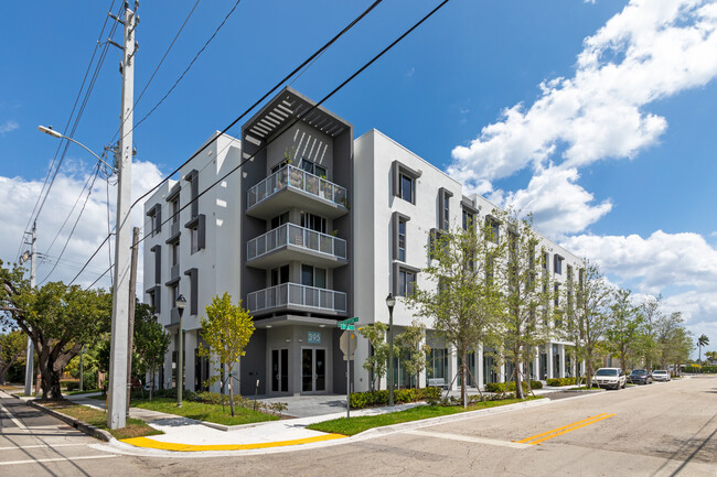 Dr. Alice Moore Apartments in West Palm Beach, FL - Building Photo - Primary Photo