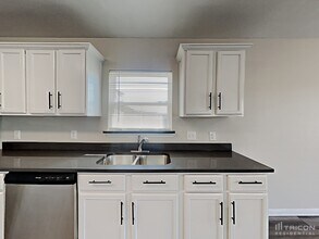 14210 Bridgeview Ln in Dallas, TX - Building Photo - Building Photo