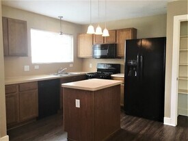 19934 Crested Hill Ln in Cypress, TX - Building Photo