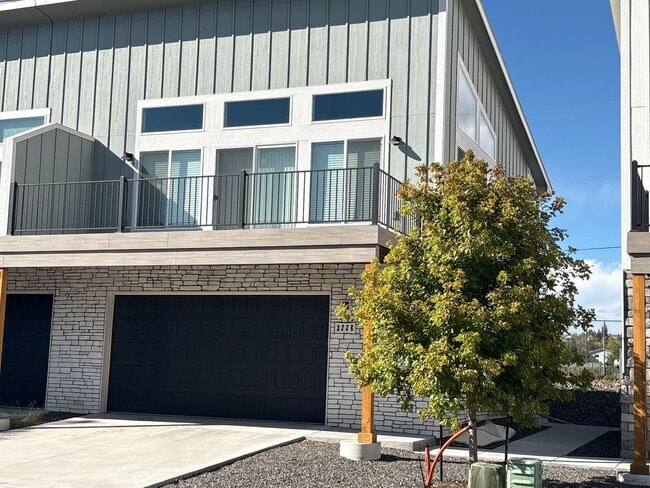 property at 222 Miller Ln