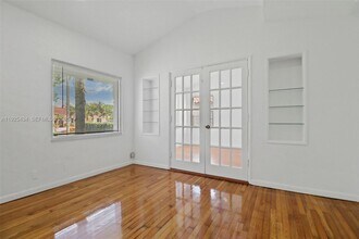 4630 SW 13th Terrace in Miami, FL - Building Photo - Building Photo