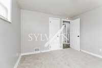 229 Dersam St photo'