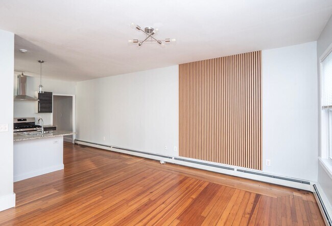 183 Camp St-Unit -183 Apt 1 in Providence, RI - Foto de edificio - Building Photo