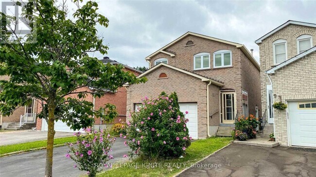11 James Edward Dr in Markham, ON - Building Photo - Building Photo