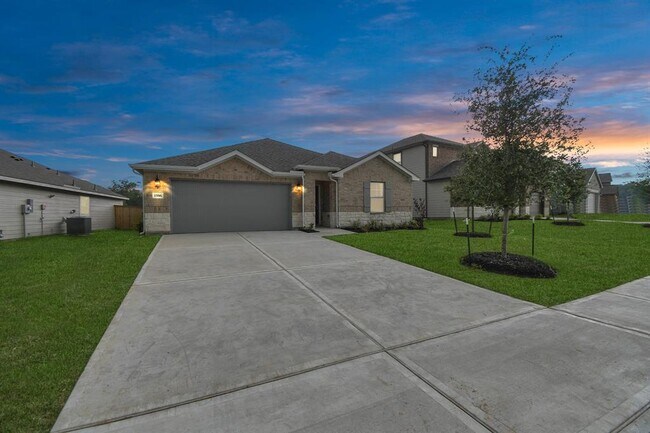 1556 King Rnch Rd