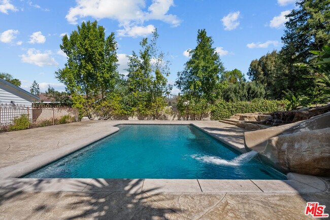 property at 5656 Penfield Ave