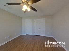 2141 Deer Valley Dr in Spring Hill, TN - Building Photo - Building Photo
