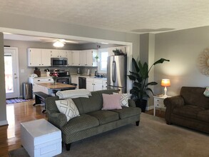 1180 Constitution Via NW in Christiansburg, VA - Building Photo - Building Photo