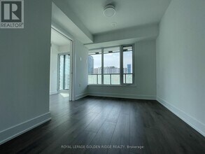 575-1575 Bloor St E in Toronto, ON - Building Photo - Building Photo