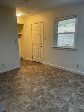 Lewis Harold Apartments in Danville, VA - Building Photo - Interior Photo