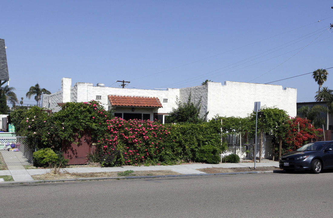3994-3996 Louisiana St in San Diego, CA - Foto de edificio