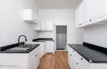 2000 Wilson Ave in Louisville, KY - Building Photo - Building Photo