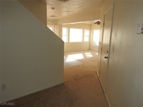 5973 Mahogany Mountain Dr in Las Vegas, NV - Building Photo - Building Photo