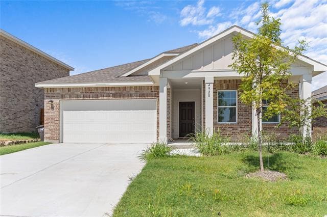 property at 4920 Weymouth Dr