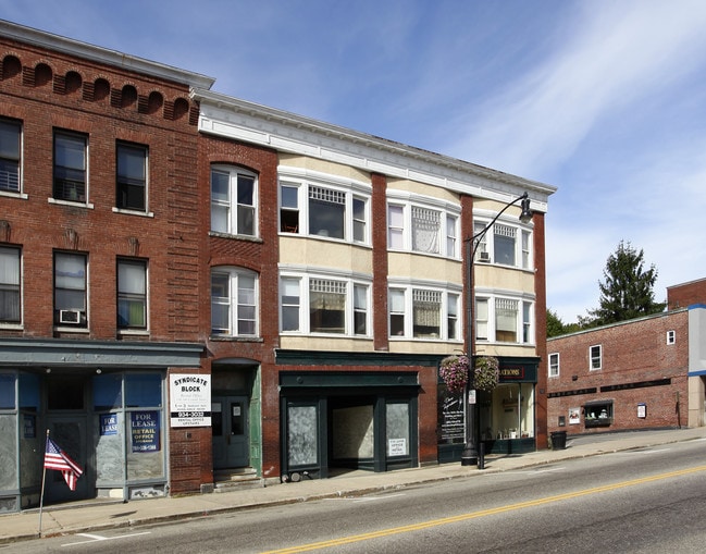 330-336 Central St in Franklin, NH - Building Photo - Building Photo