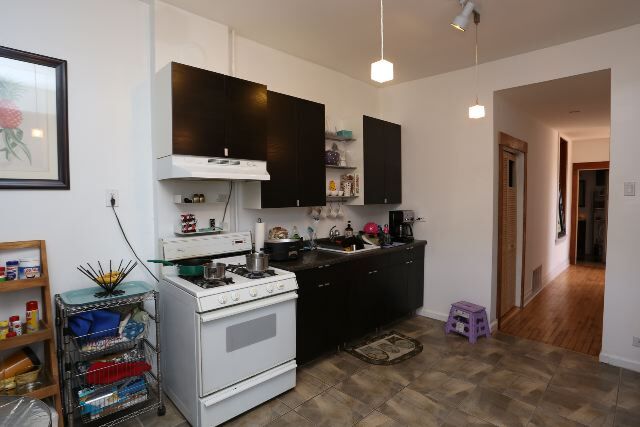1118 N Ashland Ave, Unit M08B in Chicago, IL - Building Photo - Building Photo