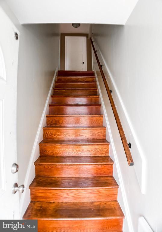 property at 31 W Grant St