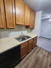 530 in Madison, WI - Building Photo - Interior Photo