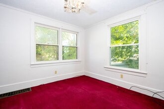 105 W Hill Ave in Rittman, OH - Building Photo - Building Photo
