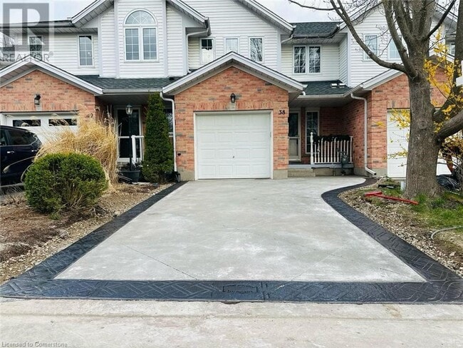 38 Brandy Crescent