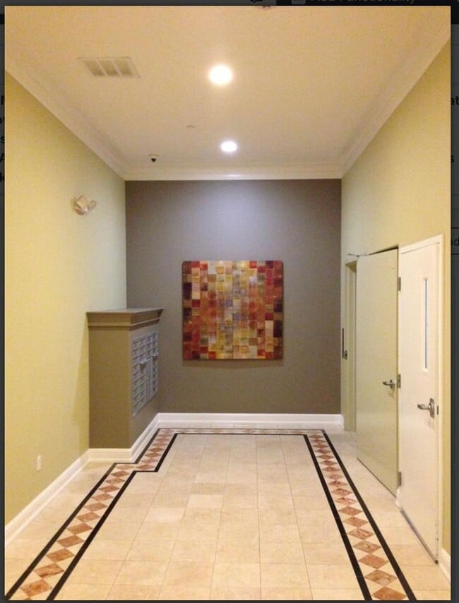 7680 Monterey Rd in Gilroy, CA - Building Photo - Building Photo