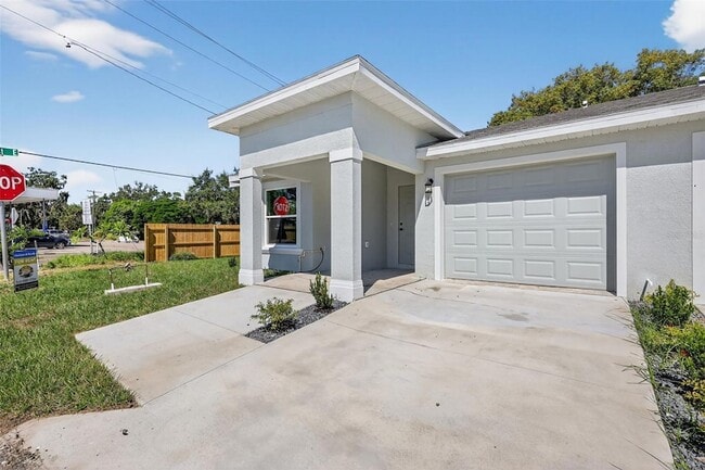 1503 8th Ave E in Bradenton, FL - Building Photo - Building Photo