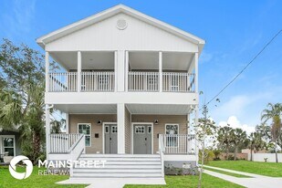 2167 14th Ave S in St. Petersburg, FL - Building Photo