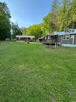 11033 Tucker Run Rd in Athens, OH - Building Photo