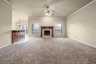 17029 Woodvine Dr in Edmond, OK - Building Photo - Building Photo