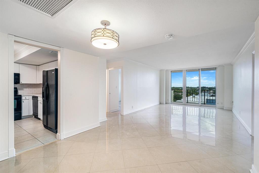 1900 S Ocean Blvd, Unit 7n in Pompano Beach, FL - Foto de edificio