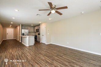 421 Hunt Blvd in Auburndale, FL - Building Photo - Building Photo