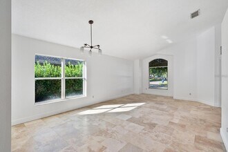 608 Bridge Creek Blvd in Ocoee, FL - Foto de edificio - Building Photo