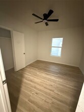 7023 Canal St in Houston, TX - Building Photo - Building Photo