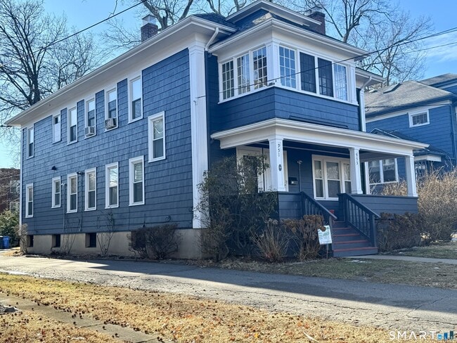 property at 953 West Blvd