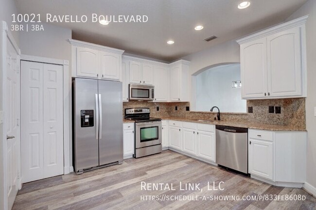 10021 Ravello Blvd in Ft. Myers, FL - Building Photo - Building Photo