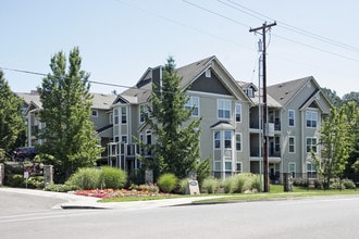 Summerlinn in West Linn, OR - Foto de edificio - Building Photo