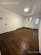 364 Huntington Ave in Bronx, NY - Building Photo - Building Photo