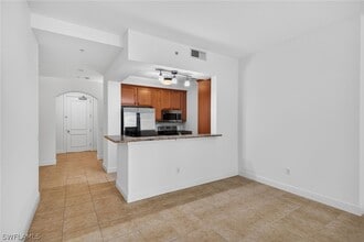 8010 Via Sardinia St in Estero, FL - Building Photo - Building Photo