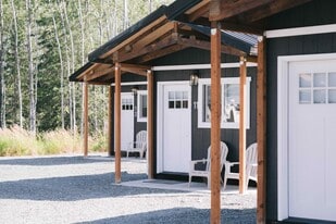 48561 Rustic Ave in Soldotna, AK - Building Photo