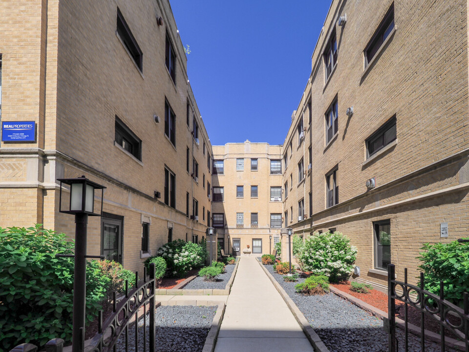 2840 N Orchard St in Chicago, IL - Foto de edificio