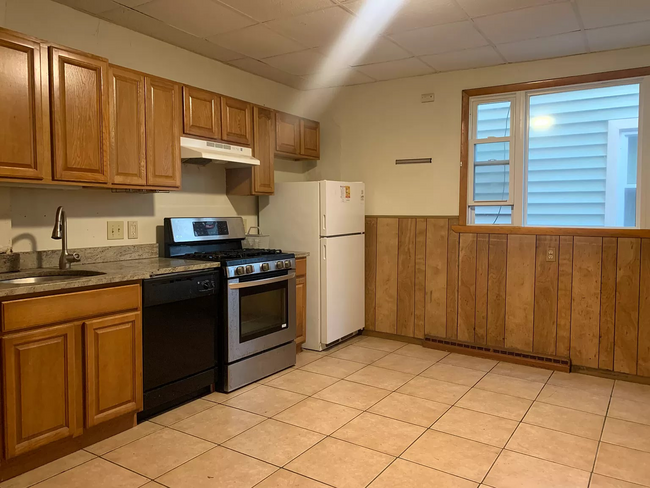 9 Fulkerson St, Unit 1