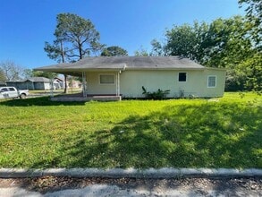 1300 18th St in Port Arthur, TX - Building Photo - Building Photo