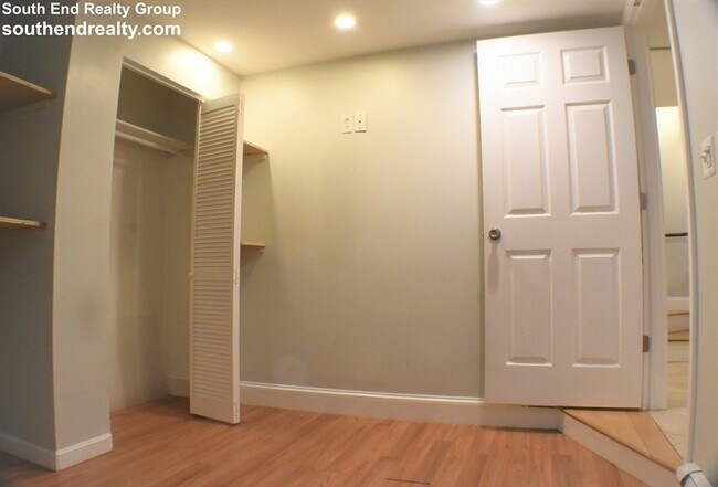 87 Dartmouth St, Unit G in Boston, MA - Building Photo - Building Photo