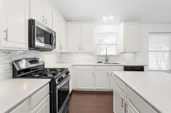 19423 Wildwood Dale Ln