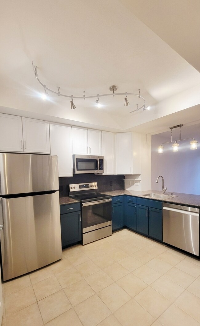 property at 400 Massachusetts Ave NW