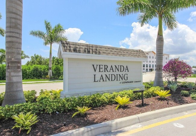 553 Rivergrass St in Port St. Lucie, FL - Building Photo - Building Photo